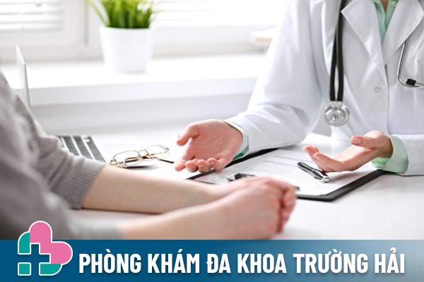 Khi bị chậm kinh kéo dài hãy đến gặp bác sĩ chuyên khoa ngay