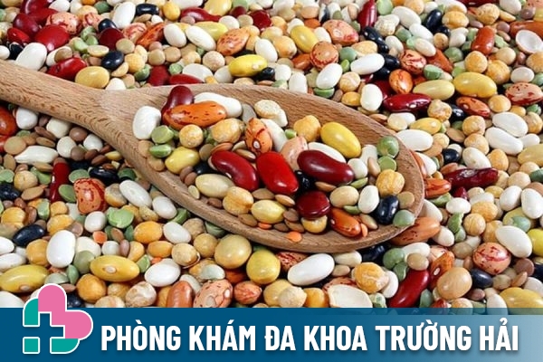 Thực phẩm nên kiêng khi bị sùi mào gà - Các loại đậu hạt