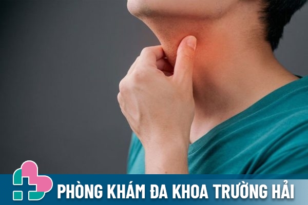 Tìm hiểu viêm họng hạt và sùi mào gà ở họng